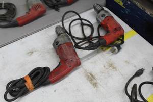 lot 311 image: Lot of (2) Milwaukee Hole Shooter 38 Drills Heavy Duty