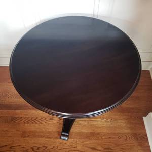 lot 20 image: Black Colonial Contemporary Side Table