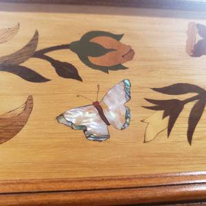 lot 24 image: Inlaid Veneer and Mother of Pearl Mantel Mirror