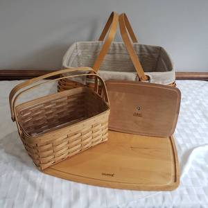 lot 66 image: Picnic Ready Longaberger Basket Bundle