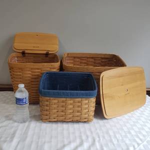 lot 72 image: Longaberger Tall Basket Group