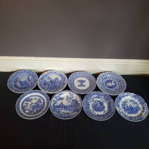 lot 52 image: Historic Scenes Blue Spode Collection  Set of 8