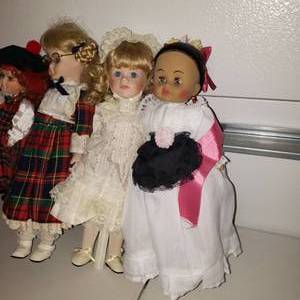 lot 96 image: Natural Curls Doll Collection