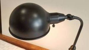 lot 150 image: Bronze Metal Adjustable Dome Shade Desk Lamp