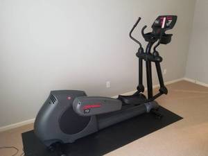 lot 27 image: Life Fitness X9i Cross-Trainer X91