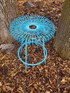 lot 169 image: Funky Blue Wire Outdoor Stool
