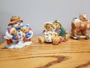lot 84 image: HUGE Collection of Cherished Teddies Collectible Ceramic Bears