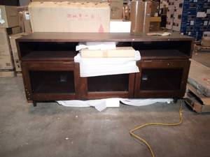 lot 65 image: Cocoa Entertainment Center by BellO
