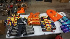 lot 36 image: Floatation Aids (Vests)