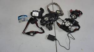 lot 40 image: Head Lamps