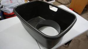 lot 77 image: Fish Hole Buddy Slush Bucket
