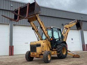 lot 2 image: Ford 555D Tractor - Backhoe - Loader  --- NO ERSERVE