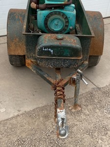 lot 9 image: Onan Towable Generator --- NO RESERVE