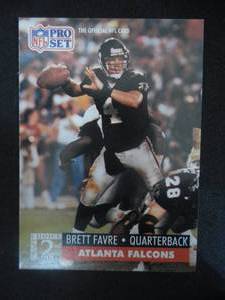lot 33 image: 1991 Pro Set Brett Favre Rookie Card #762 Near Mint LK
