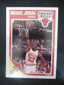 lot 40 image: 1989 Fleer Michael Jordan #21 The GOAT LK