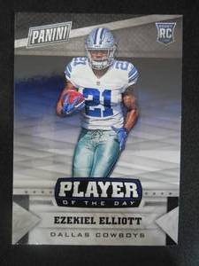 lot 62 image: 2016 Panini Ezekiel Elliott Rookie Card #30