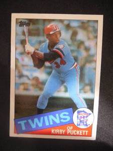 lot 117 image: 1985 Topps Kirby Puckett Rookie Card #536