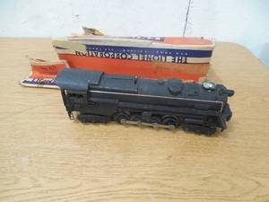 lot 143 image: LIONEL TRAINS LOCOMOTIVE No. 671