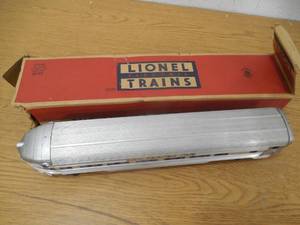 lot 151 image: LIONEL TRAINS CANADIAN PACIFIC BLAIR MANOR PASSENGER CAR No. 2553