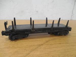 lot 166 image: LIONEL TRAINS OPERATING LOG UNLOADING CAR No. 3451
