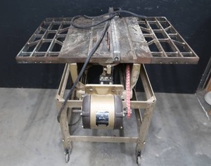 lot 3 image: SEARS ROEBUCK CRAFTSMAN 1 HP TABLE SAW