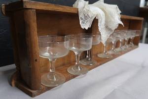 lot 46 image: VINTAGE WOODEN SHELF AND GLASSES