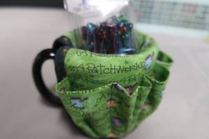 lot 85 image: MISC SEWING