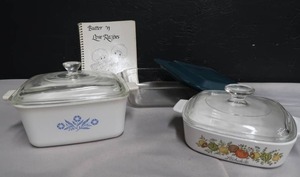 lot 94 image: VINTAGE PYREX