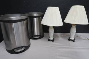 lot 125 image: LAMPS AND GARBAGE CANS