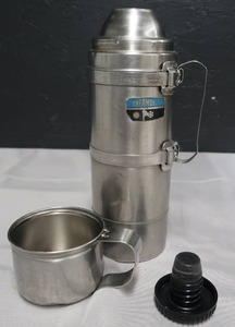 lot 147 image: VINTAGE THREMOS