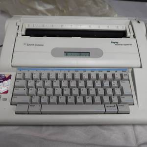 lot 148 image: SMITH CORONA DICTIONARY TYPEWRITER