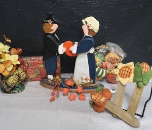lot 209 image: FALL FUN
