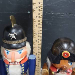 lot 238 image: ORIGINAL ERZGEBIRGE  NUTCRACKER