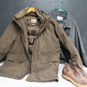 lot 272 image: NEWER MENS RAINFOREST JACKET PLUS