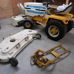 lot 001 image: 1979 CUB CADET INTERNATIONAL HYDRO STATIC 1450
