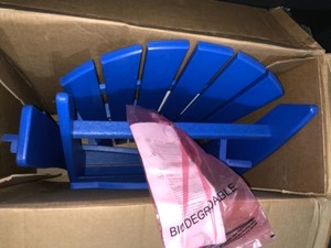 POLYWOOD GRANT PARK TRADITIONAL CURVEBACK PACIFIC BLUE PLASTIC OUTDOOR PATIO ADIRONDAK CHAIR. SEE PICTURES