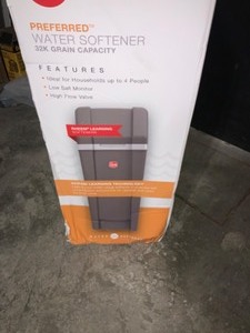 RHEEM PREFERRED 32,000 GRAIN WATER SOFTENER. SEE PICTURES