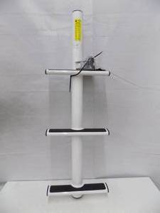 lot 2 image: Earelick Boater Ladder With Mounting Bracket