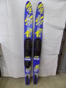 lot 3 image: Water Skis Composite Combos