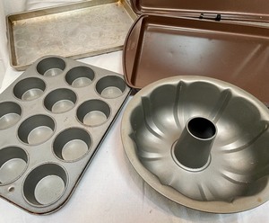 lot 216 image: Brilliant Baking Lot