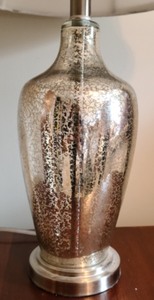 lot 139 image: Silver Crackle Glass Table Lamp