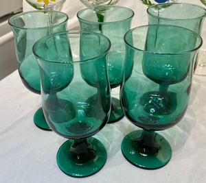 lot 250 image: Colorful Glassware