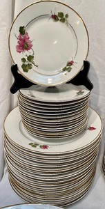 lot 254 image: Jantina China from Poland