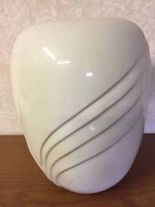 lot 350 image: Large White Ceramic Vase