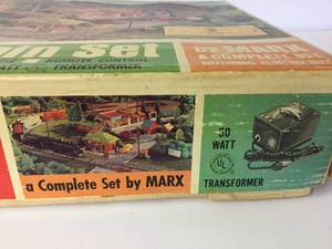 lot 354 image: Vintage Electric Train Set In Original Box