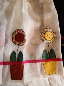 lot 190 image: Fun Aprons