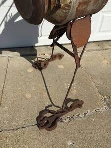 lot 312 image: Amazing Milk Can Vulture Sculpture