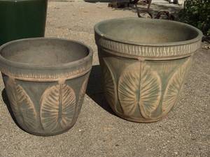 lot 328 image: Large Lot f Ceramic Planters