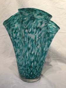 lot 372 image: Ornate Blue  Green Glass Vase