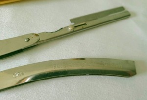 lot 55 image: Vintage Shaving Tools
